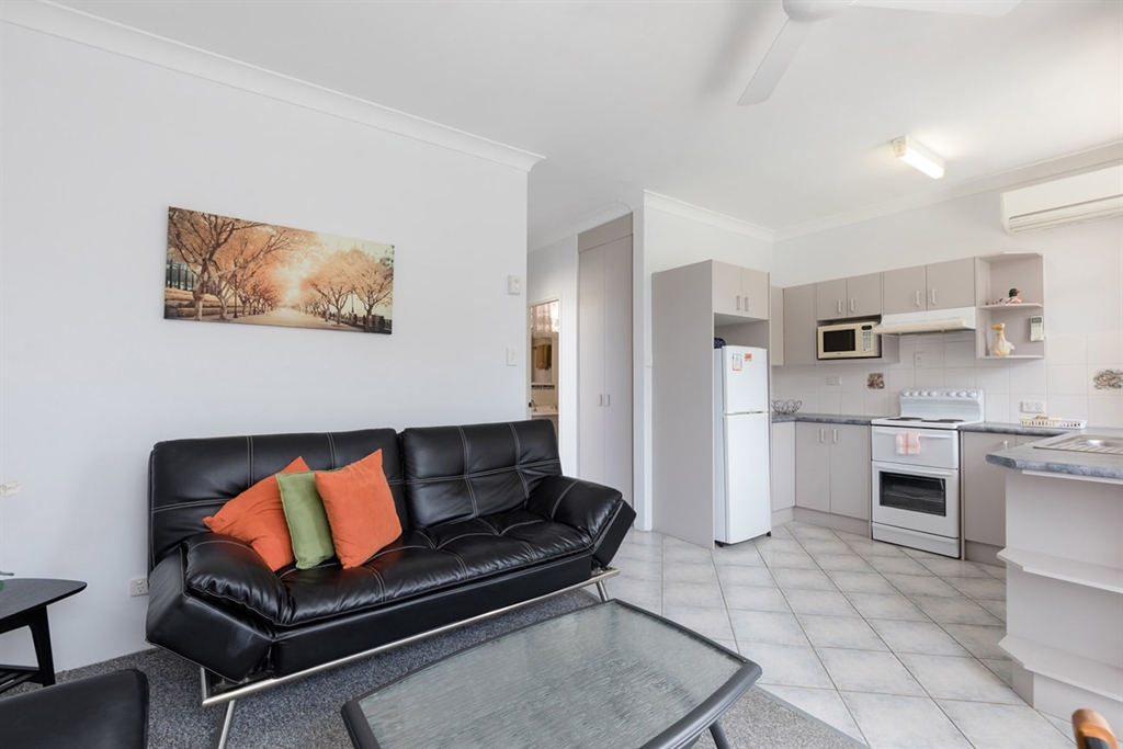 The Tahitian Holiday Apartments Booking Form