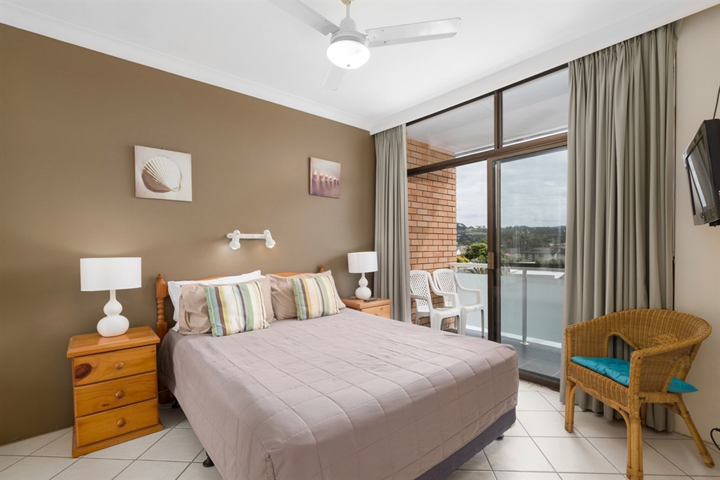 The Tahitian Holiday Apartments Booking Form