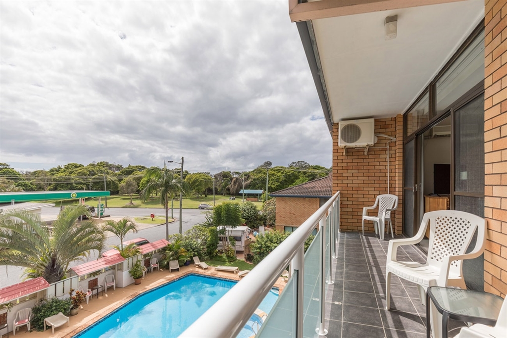 The Tahitian Holiday Apartments Booking Form