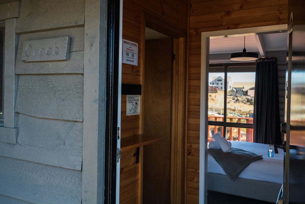 Ben Lomond Creek Cabins Booking Form