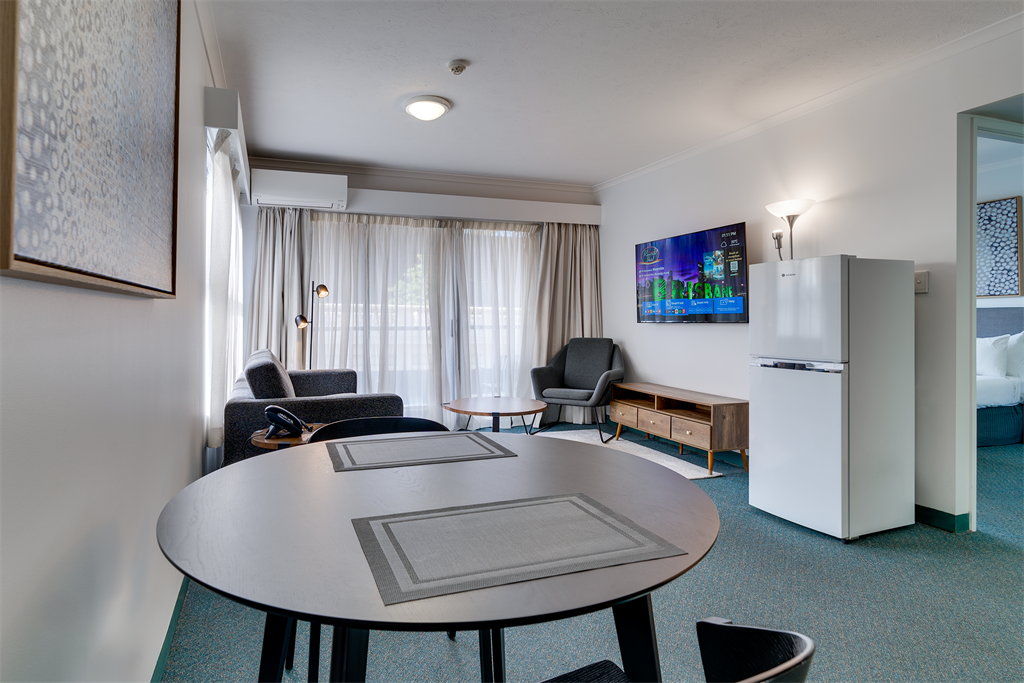 Riverside Hotel | Booking Form